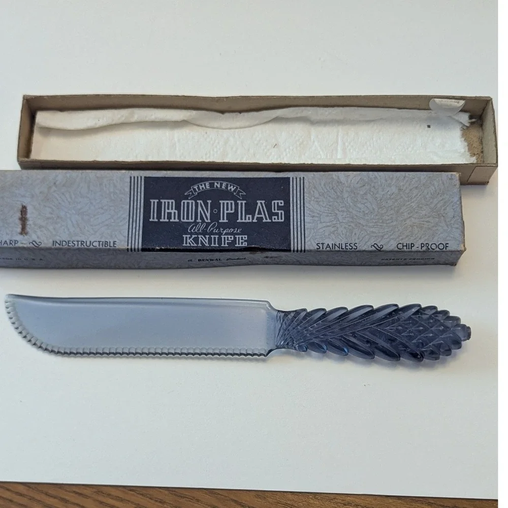 Vtg Renwal Iron-Plas All-Purpose Knife Blue Plastic Serrated Feather Boxed